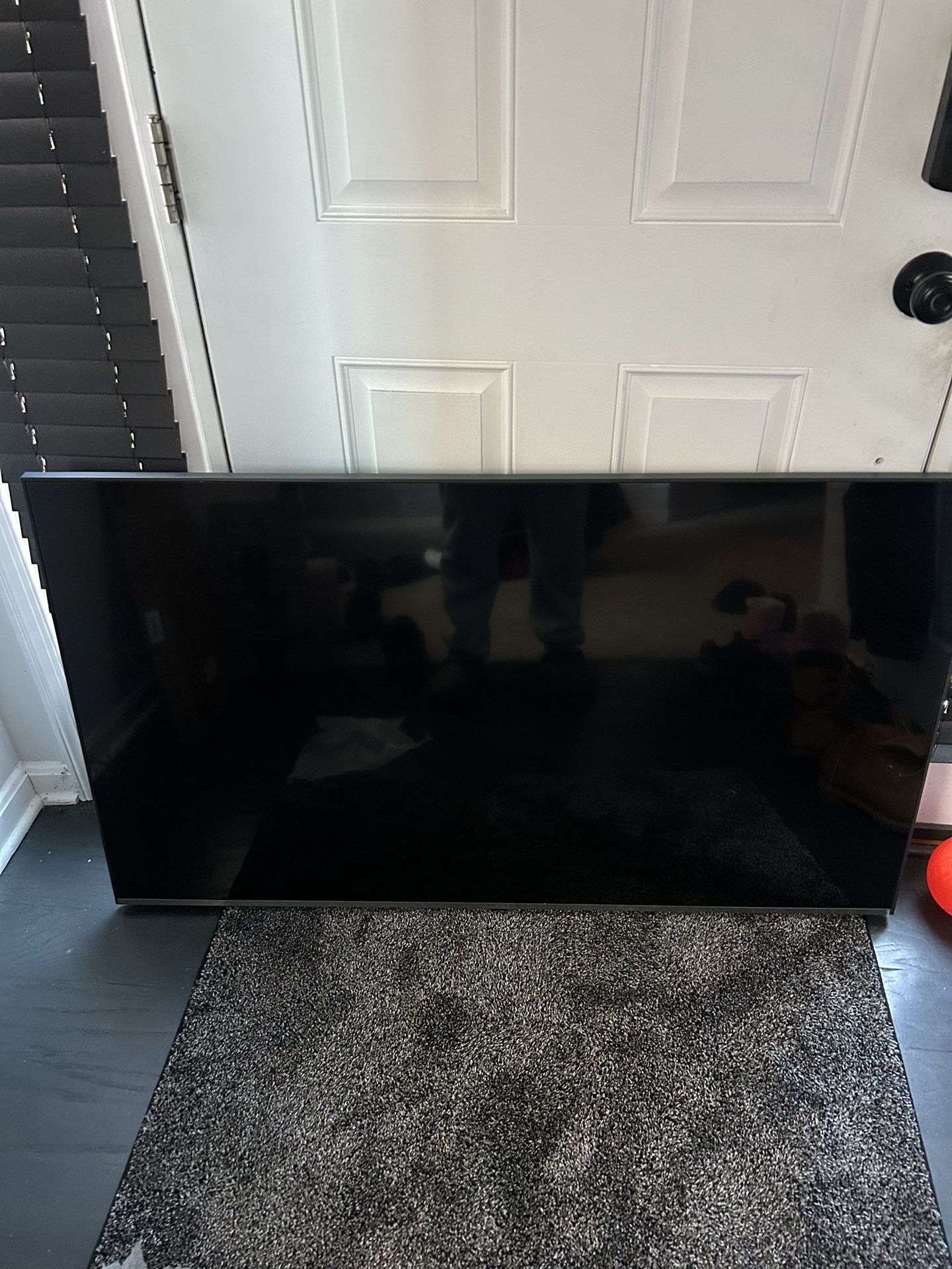 LG 4K 55” TV