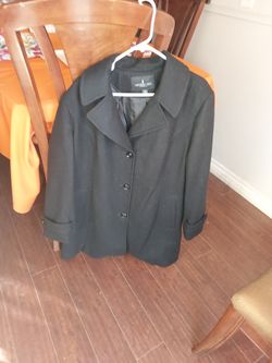 Coat Black Very Good Condition Black $20.00