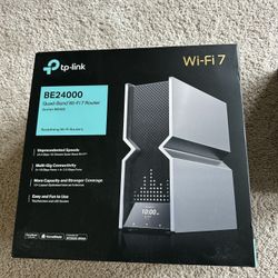 TP-Link Archer BE24000 Quad-Band WiFi 7 Router (Archer BE900) with Dual 10 Gbps Multi-Gig Ethernet Ports and LED Touch Screen,12 High Performance Ante