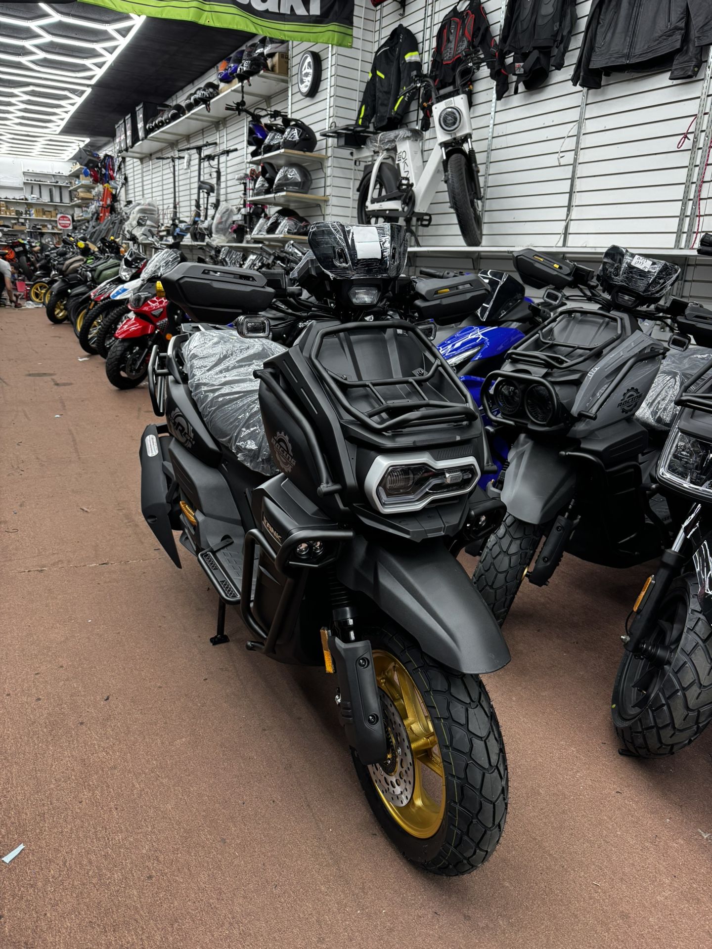Brand New Vitacci Tank Pro 200cc