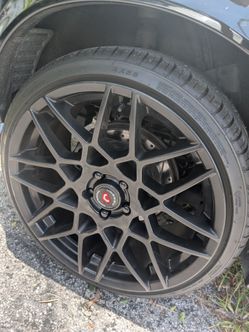 RIMS AND TIRES STAGGERED 20"5X114.3