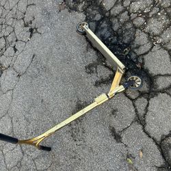 Lucky Gold scooter 