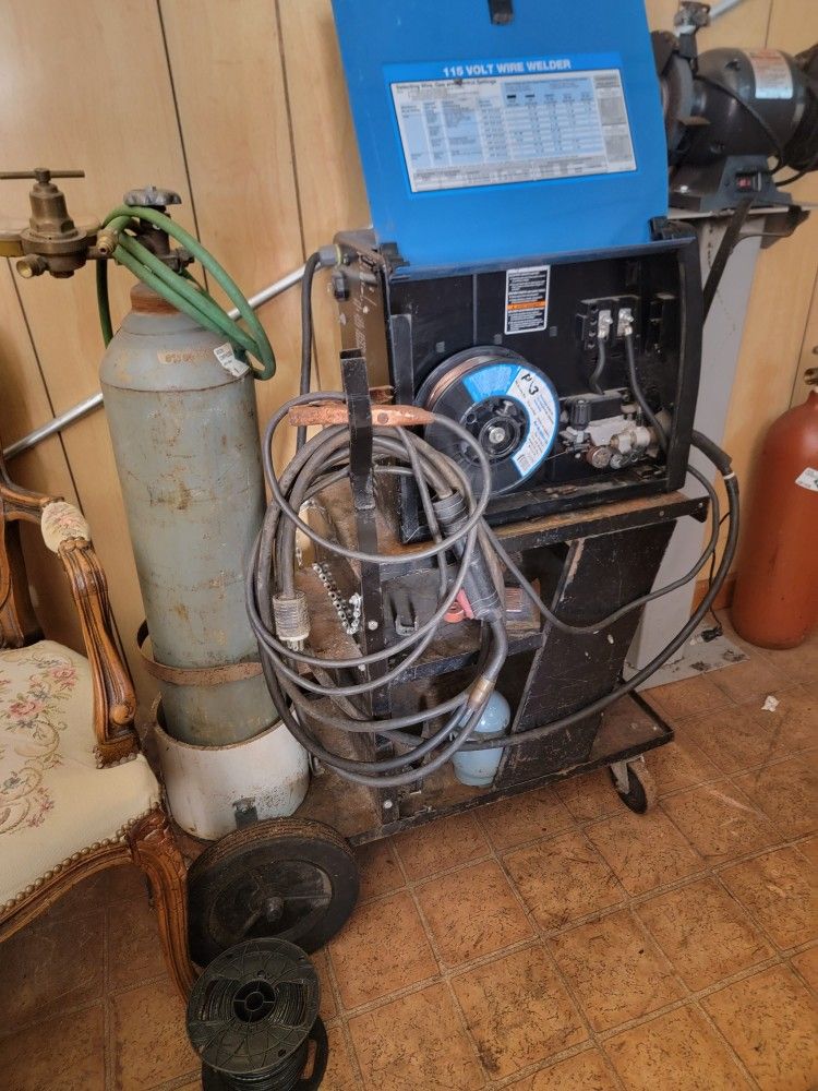 Miller Mig Welder 135 for Sale in Chicago, IL OfferUp