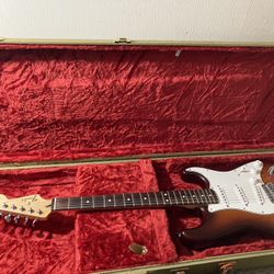 Fender Strat MIM Like New