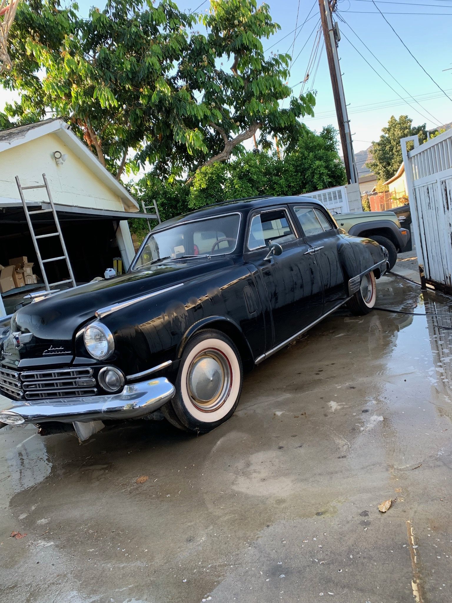 1947 Studebaker Commander Land Cruiser Sedan-Black