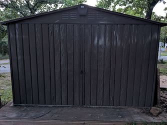 Storage building
