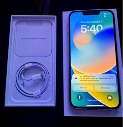 iPhone 14 Brand New fully unlocked to any carrier