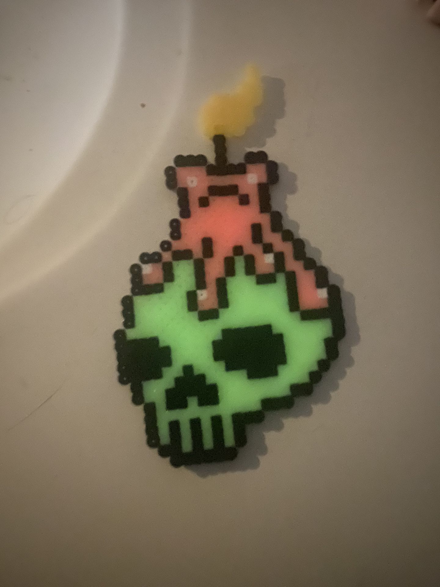 Glow In The Dark Skull W/ Pink Candle