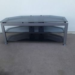 Tv Stand  59w X25d X 23h Inches 