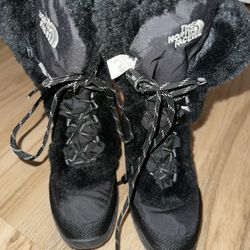The North Face Nuptse Boots Winter Snow Faux Fur Goose Down Womens Sz 9 Black