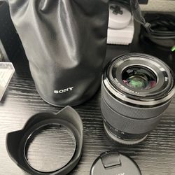 Sony FE 28-70mm Lens