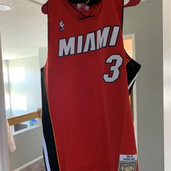 Miami Heat Dewayne Wayde L Classic