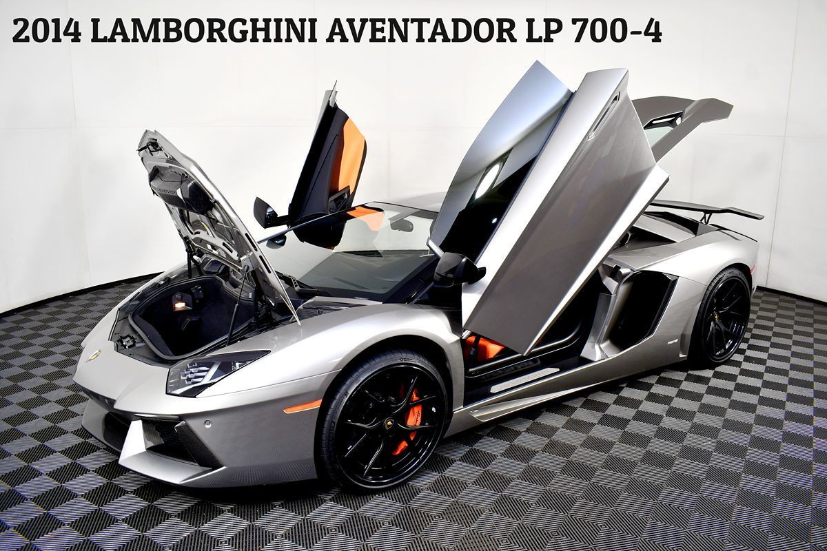 2014 Lamborghini Aventador