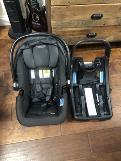 Graco Infant Car seat With Base
