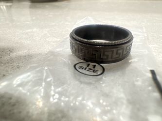 New Men's Black Stainless Steel Greek Key Spinner Ring – Size 11