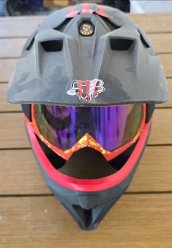 Razor child helmet
