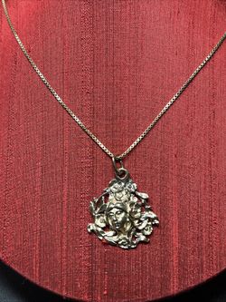 Vintage .925 Sterling Silver Art Nouveau Style Woman Face Floral Necklace