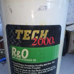 HYDRAULIC OIL