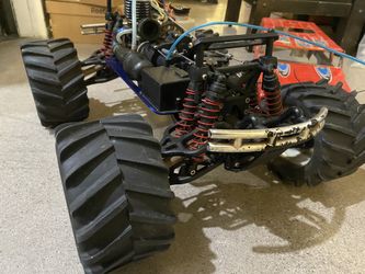 Traxxas Gas Car
