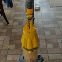 Dyson Vac