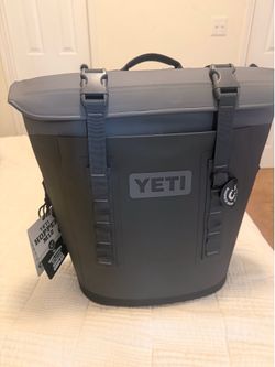 Yeti M12 Backpack Cooler