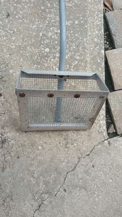 Metal Wire Mesh Sand Sifter Rake