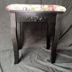 Floral Dressing Stool