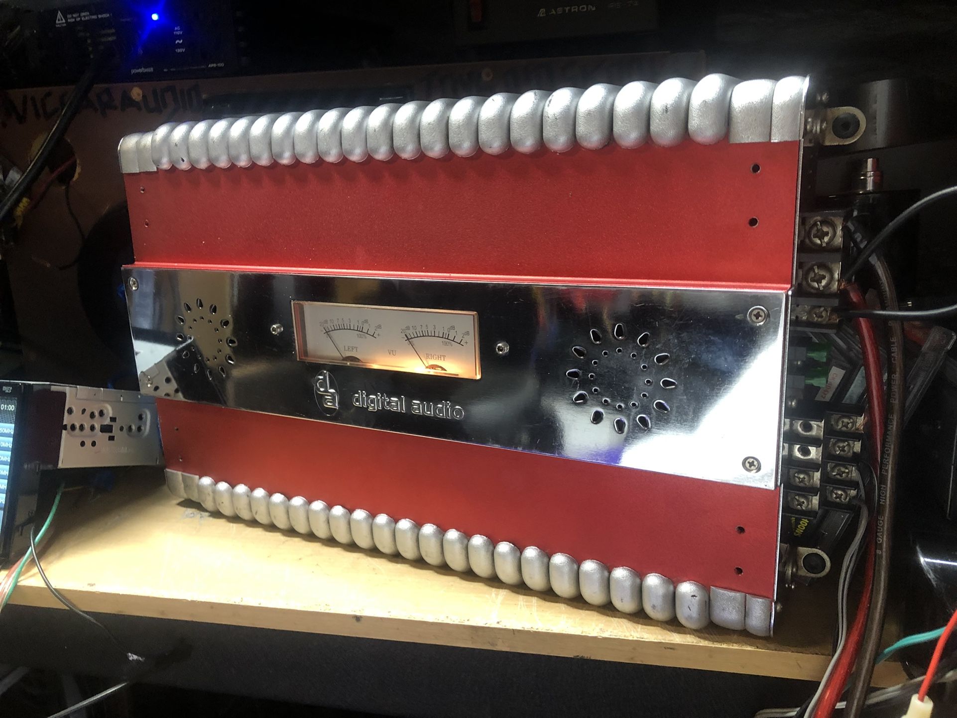 Digital Audio 4 Channel 800 Watts Amplifier