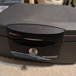 Waterproof/Fireproof Safe With 1 Key
