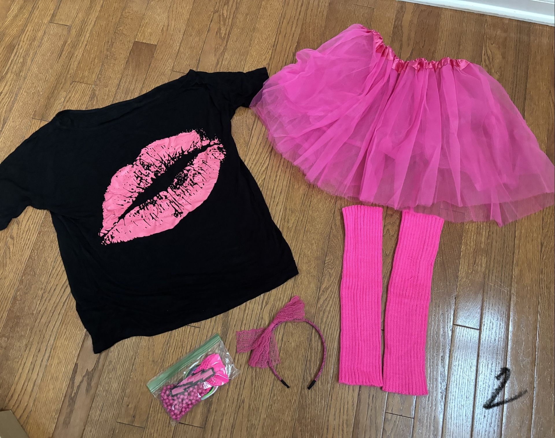 Women’s 80’s Costume-Size Medium