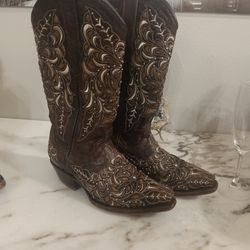 Botas vaqueras size 5