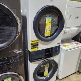 STACKABLE Washer/Dryer. ELECTROLUX 4.5 Cu. Ft. (White Finish) 