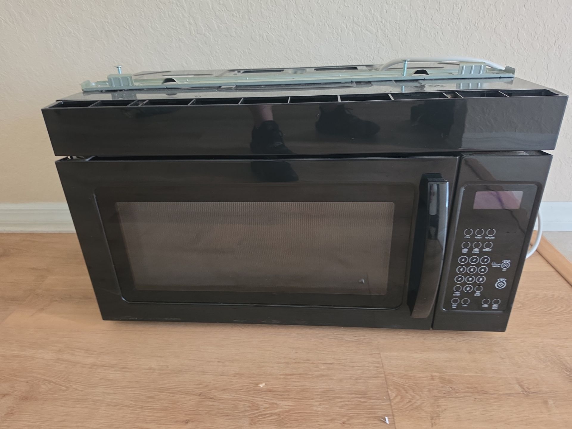 Microwave like new