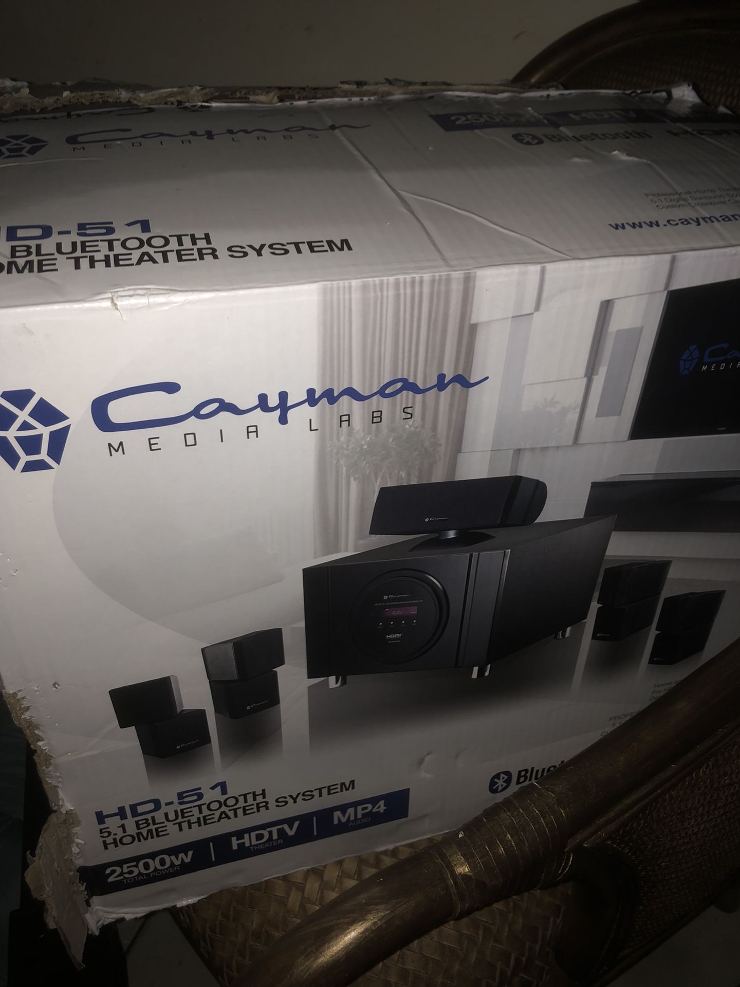 Cayman Media Labs home theater HD-51 2500w