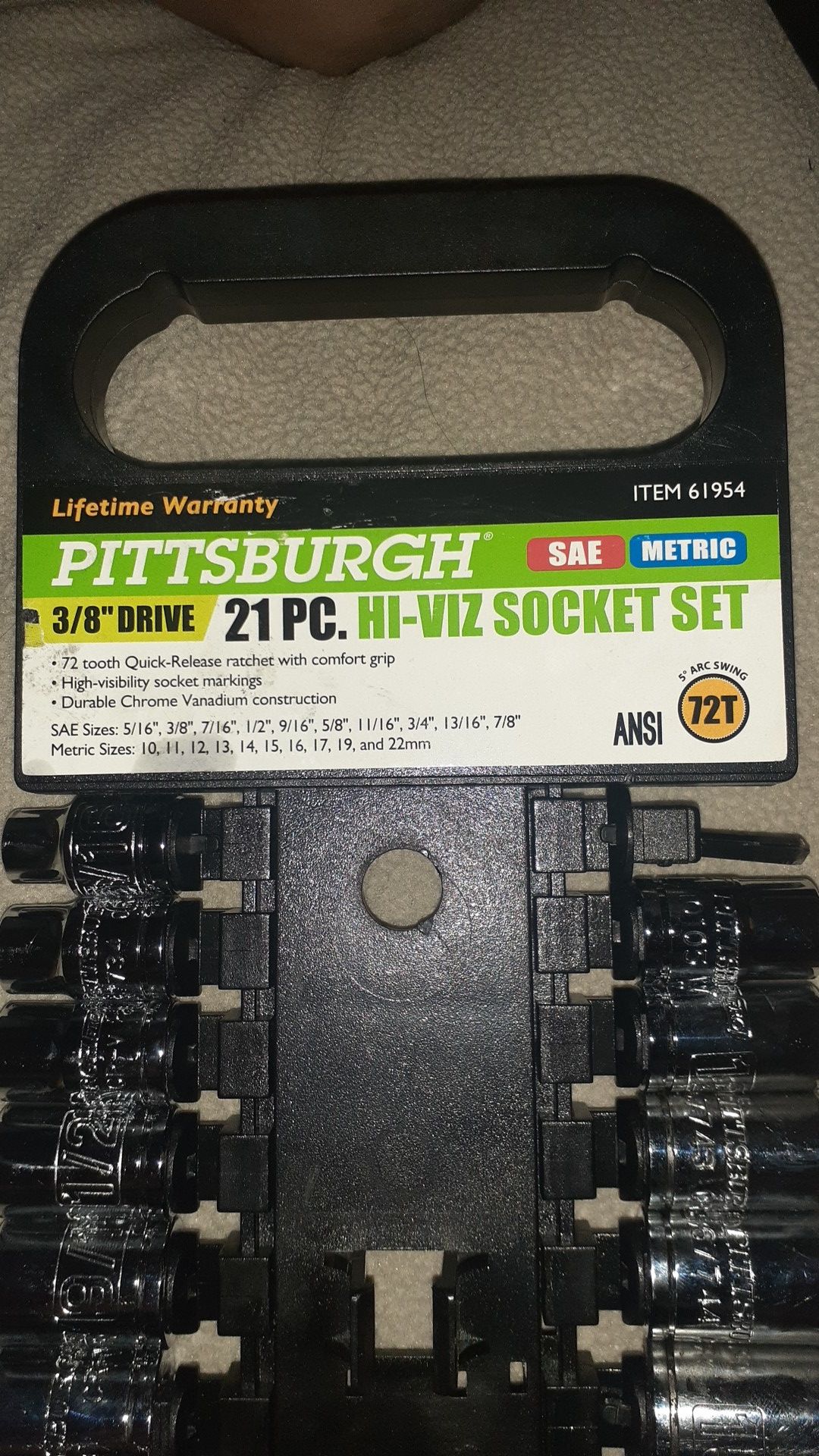Pittsburgh 21 piece HI-VIZ socket set