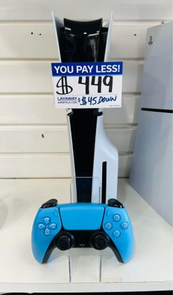 PS5 Slim Disc w/ controller + cables