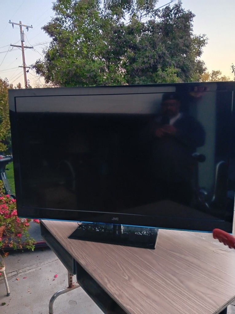 JVC HD TV $150