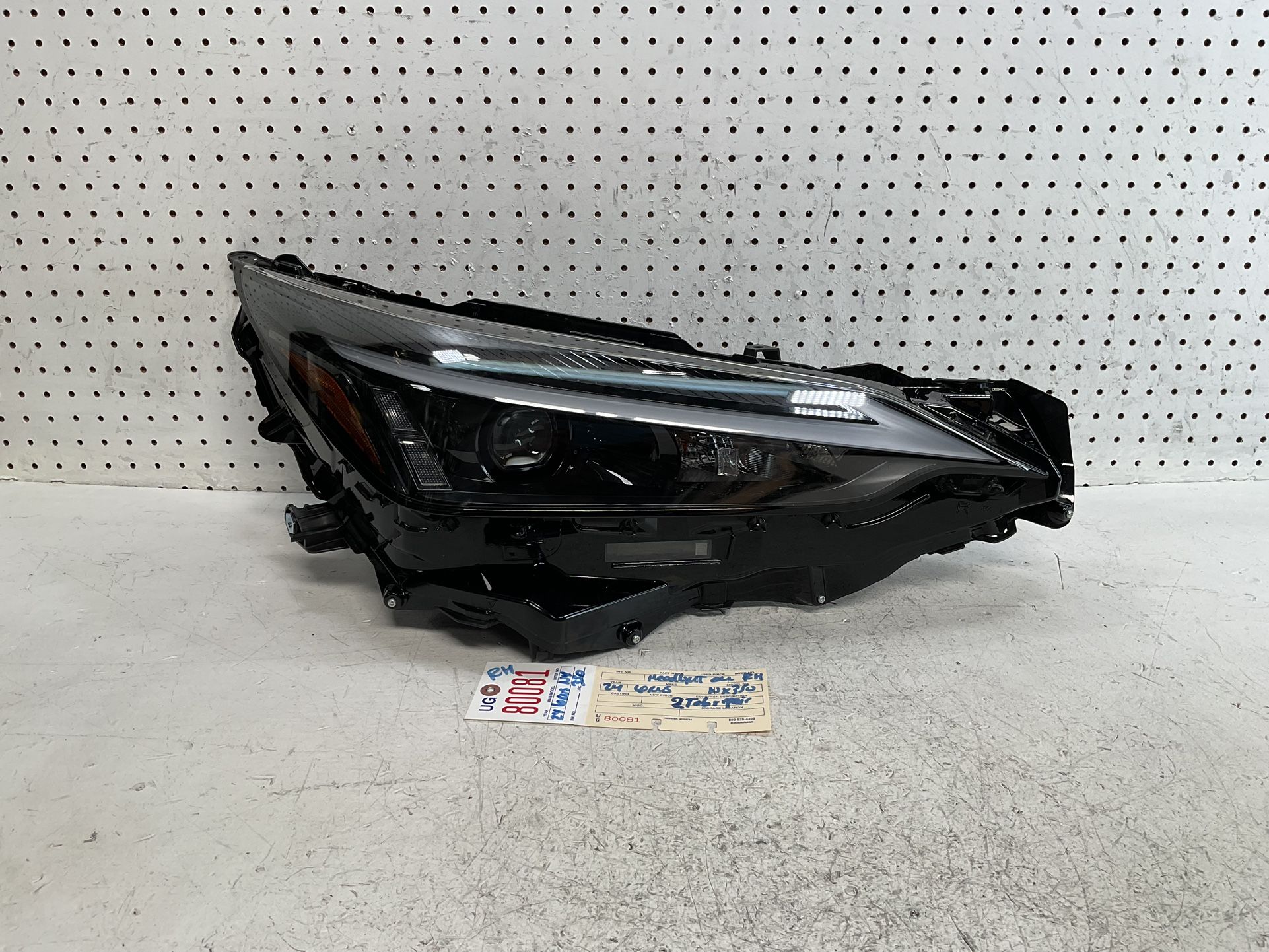 2022 2024 LEXUS NX NX350 NX250 RIGHT SIDE LED HEADLIGHT LAMP OEM