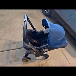 Doona Car seat 
