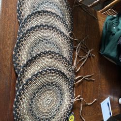 5 Braided Chair Pads With Ties 