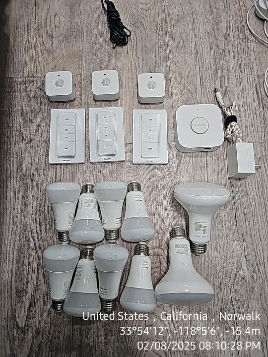 Philips Smart Lighting System Bulbs Base Sensors