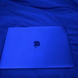 MacBook Pro 2017 13in