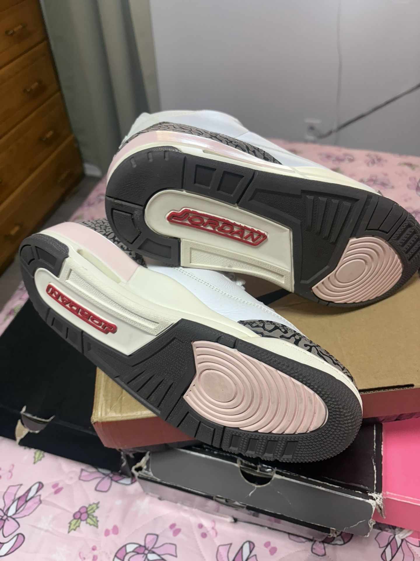 Like New Conditions, Jordans3