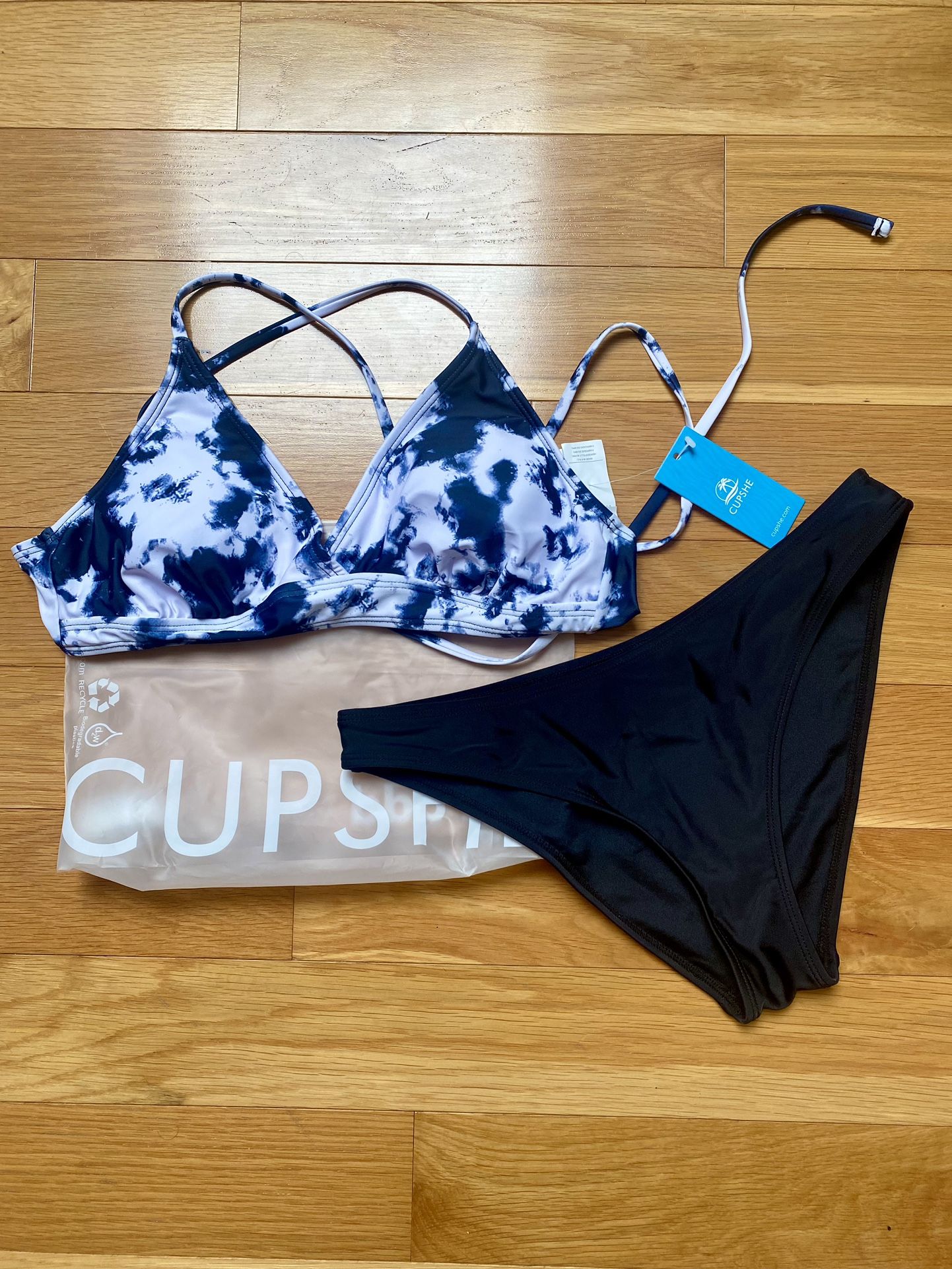 Cupshe Tie-Dye Triangle Top & Cheeky Hipster Bikini Set