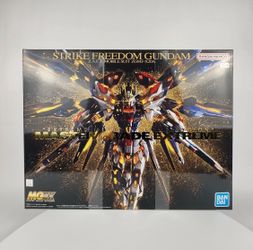NEW Bandai MGEX Strike Freedom Gundam 1/100 Model Kit Gundam SEED Destiny