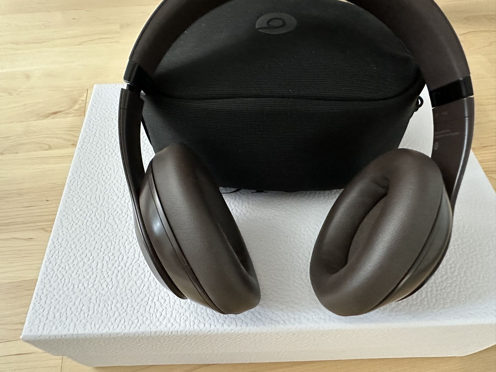 Beats Studio Pro Headphones 