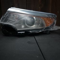 2011-2014 Ford Edge - Driver Side Headlight