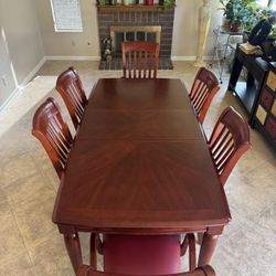 Wooden Dining Room Table 