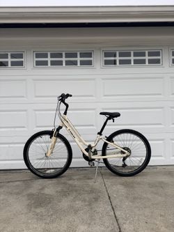 Trek 800 Sport WSD – 13.5” Frame, 26” Wheels – Ready to Ride