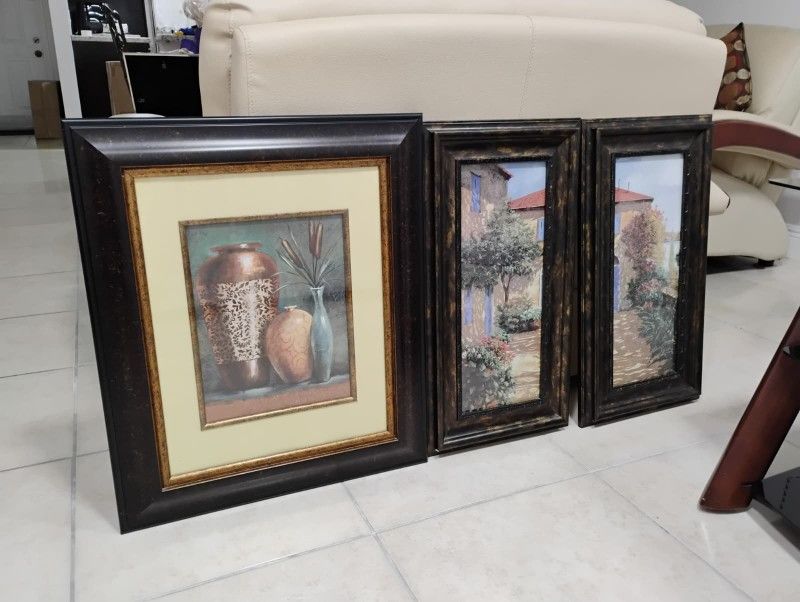 TV Stand, Wall Painting , Metal Figure